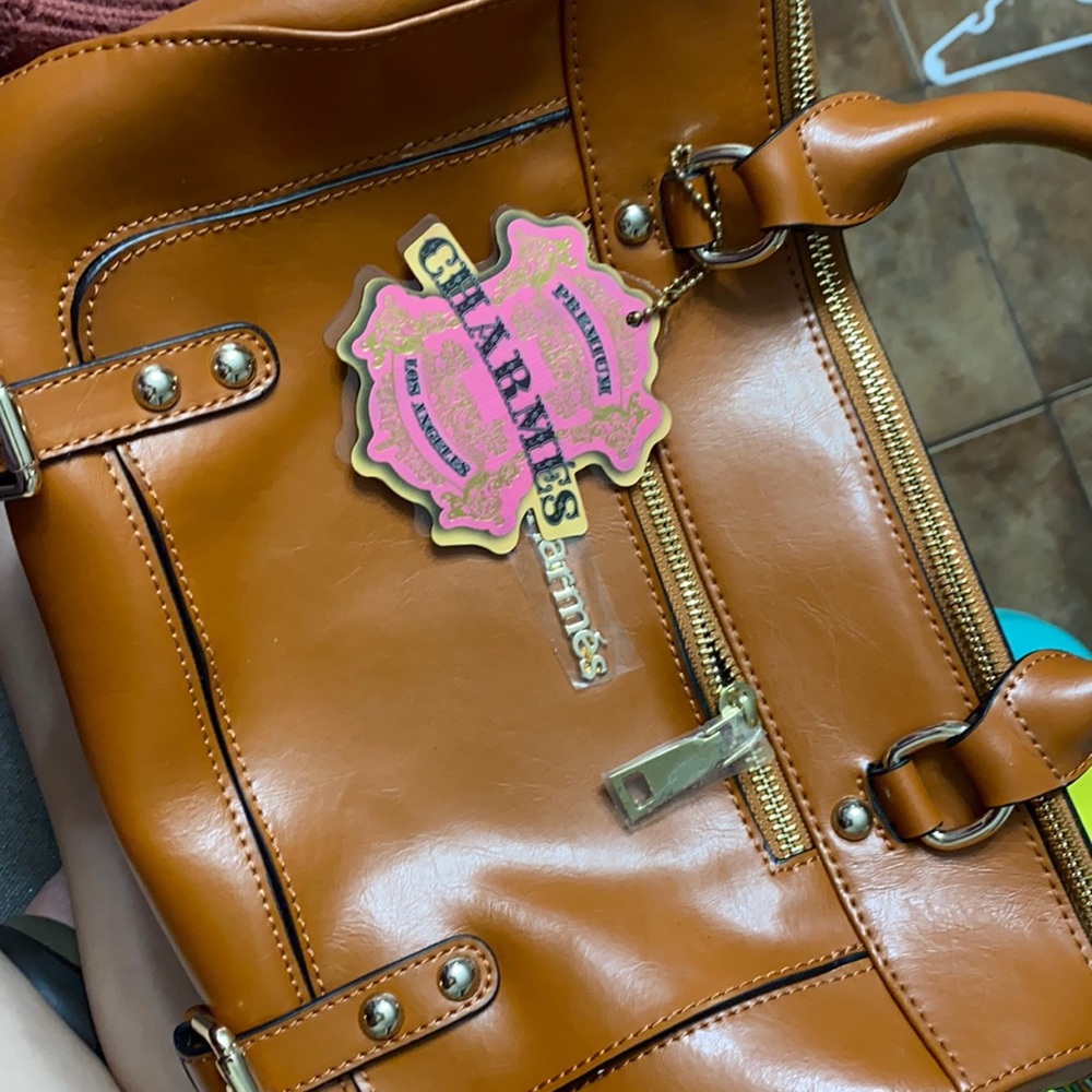 New charmes handbag